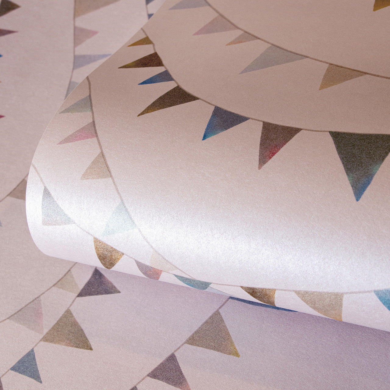 Garland Great Kids Nursery Room Wallpaper 2 - Pink