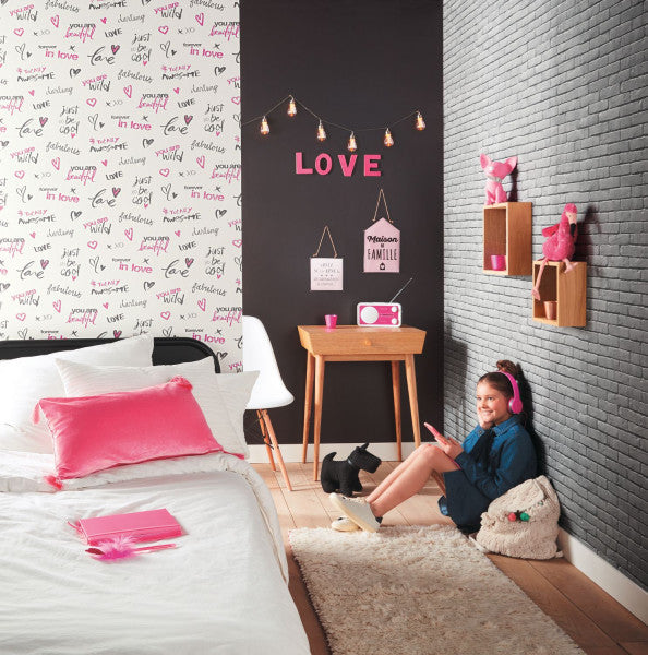 Pretty Lili Darling Nursery Room Wallpaper - Pink