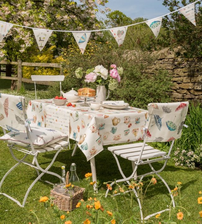 Afternoon tea Nursery Room Fabric - Multicolor