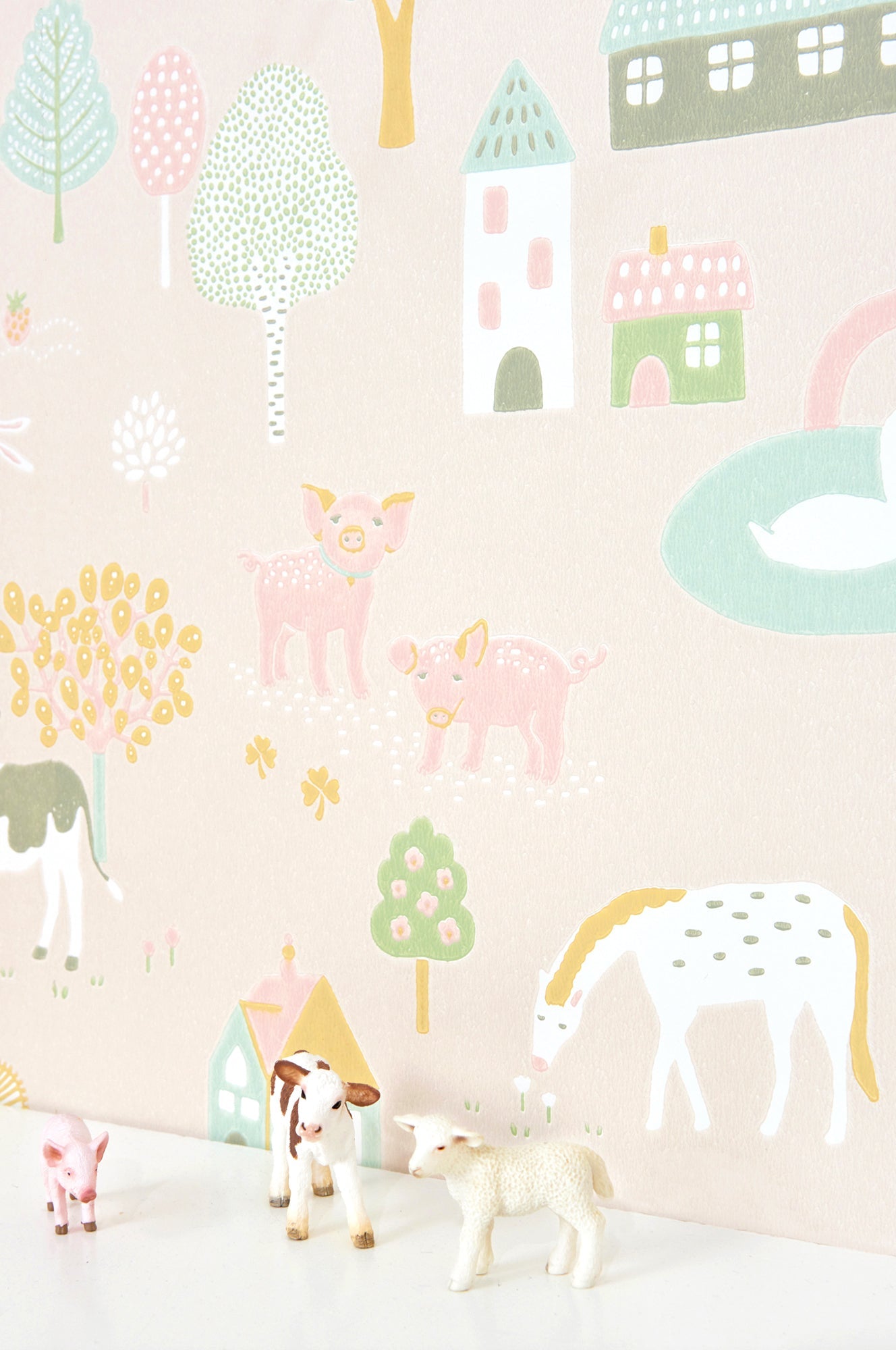 My Farm  Soft Pink Wallpaper - Majvillan