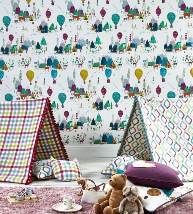 Far Far Away Nursery Room Wallpaper - Multicolor