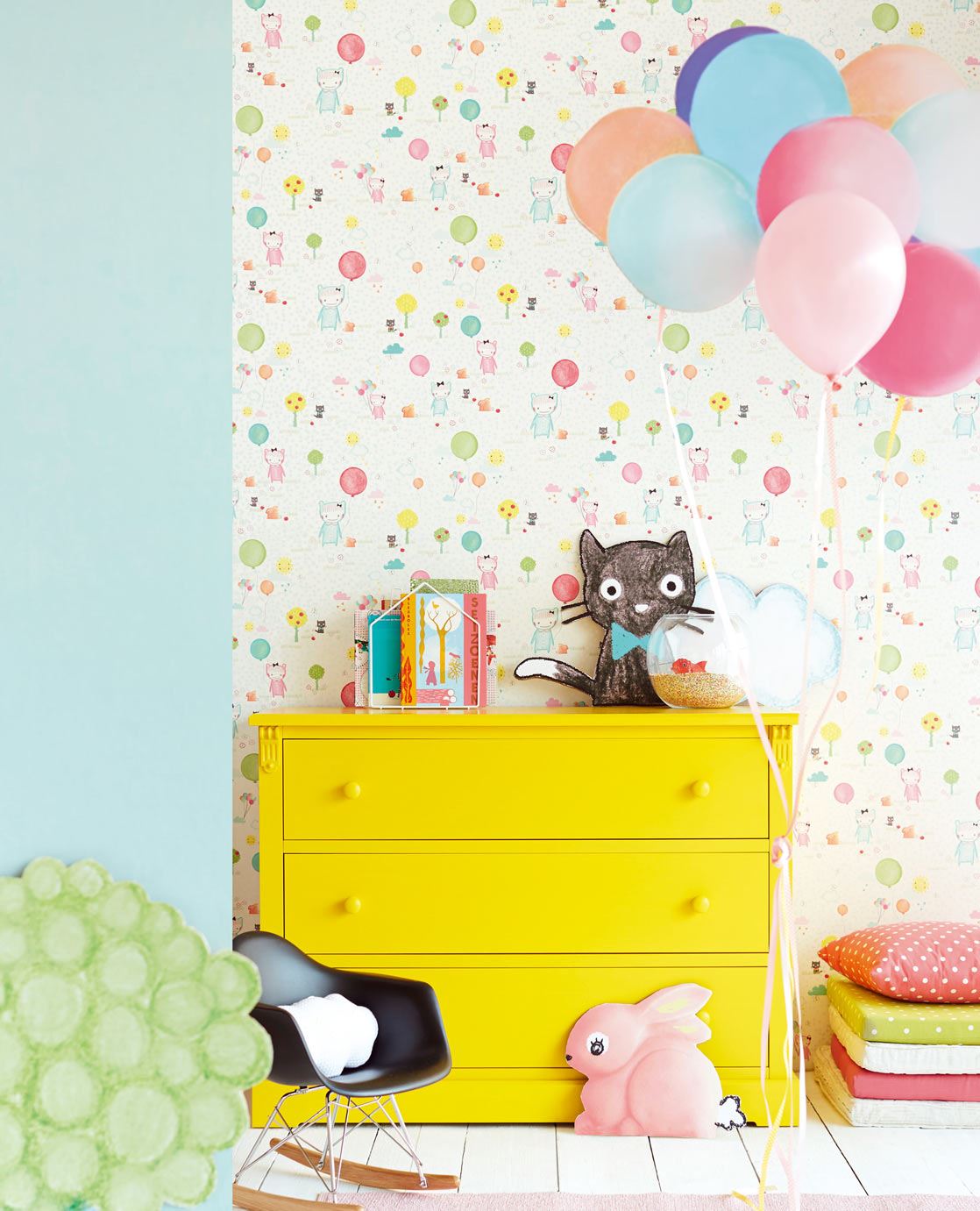 Tout Petit Nursery Room Wallpaper - Blue