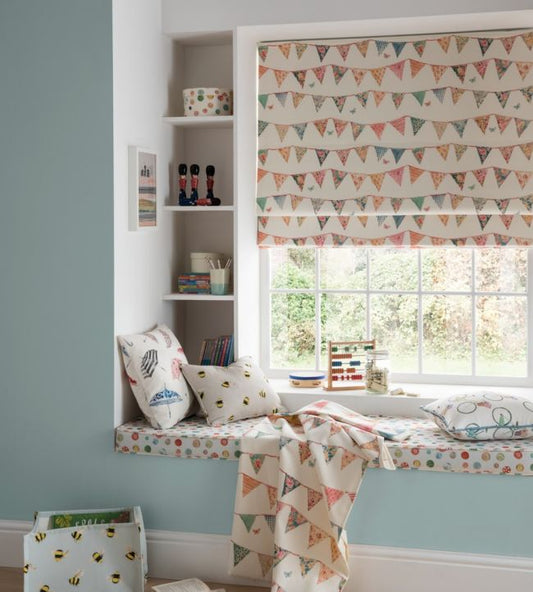 Bunting Nursery Room Fabric - Multicolor