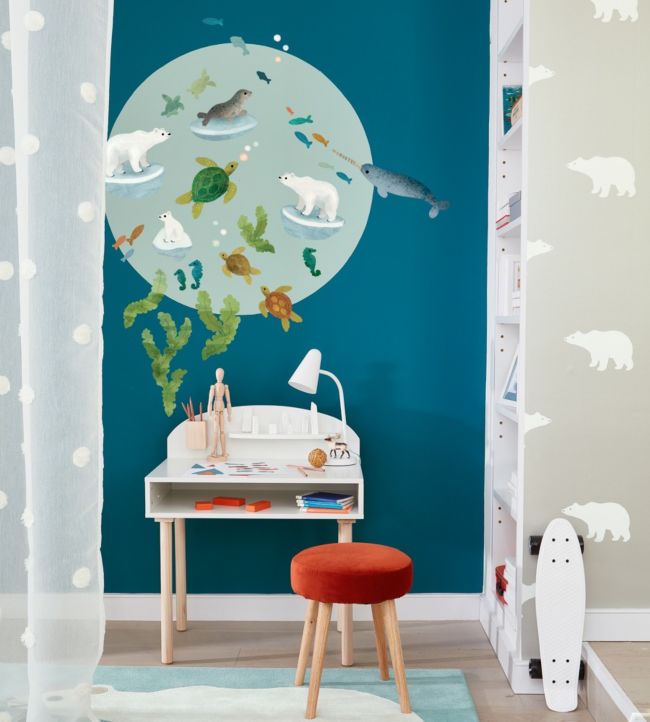 Arctic Bear Nursery Room Wallpaper - Cream
