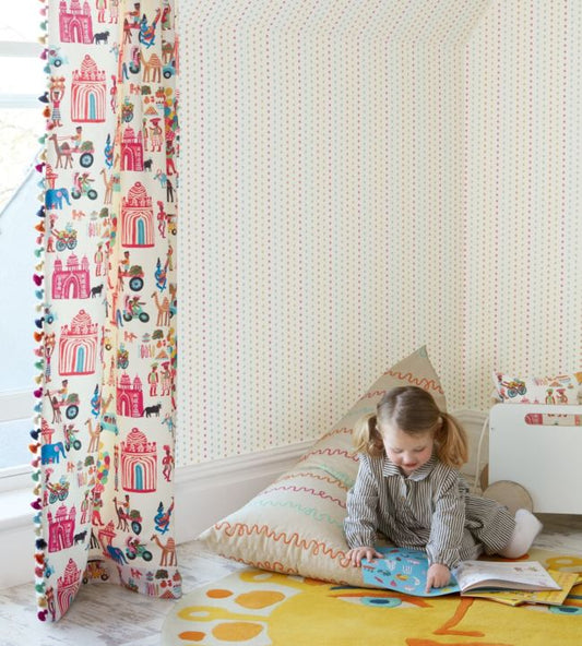Dotty Nursery Room Wallpaper - Yellow