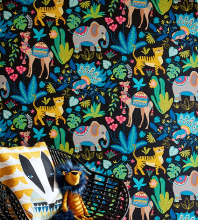 Samba Safari Nursery Room Wallpaper - Black